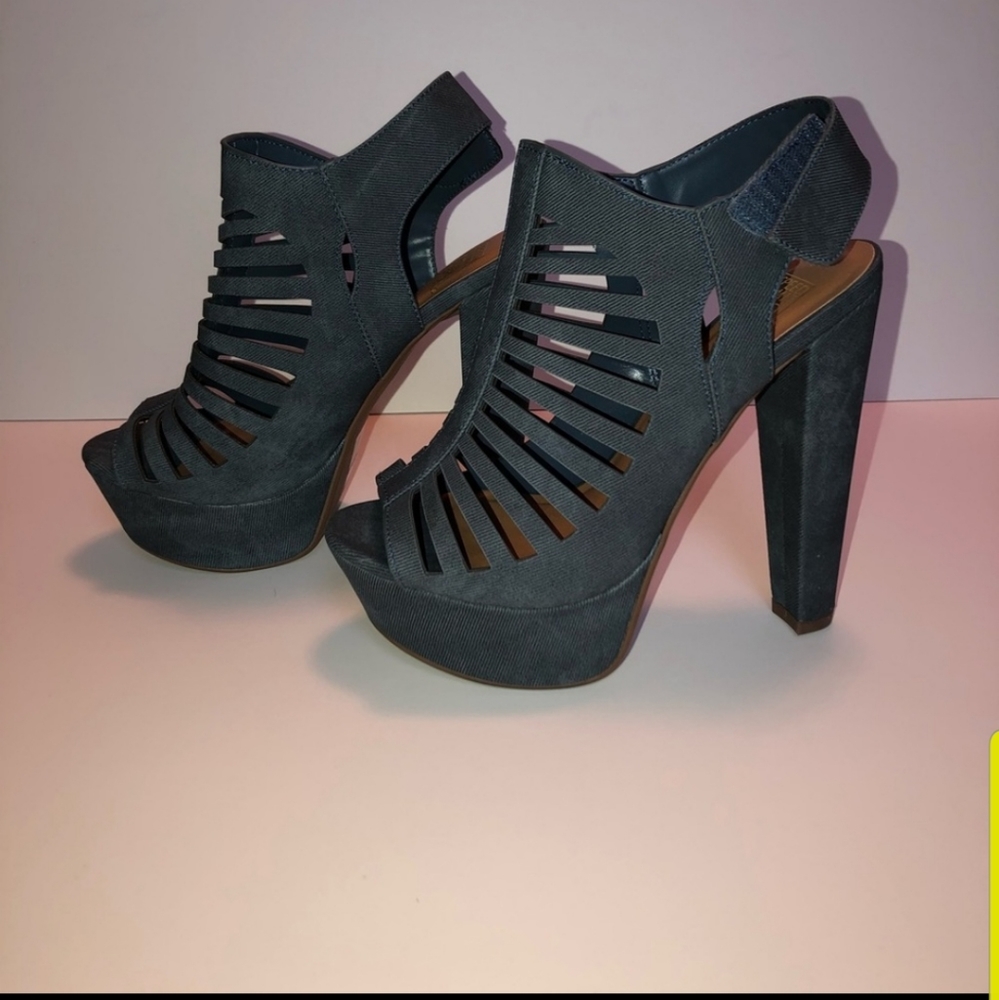 Speed Limit 98 | High Heel Sandal